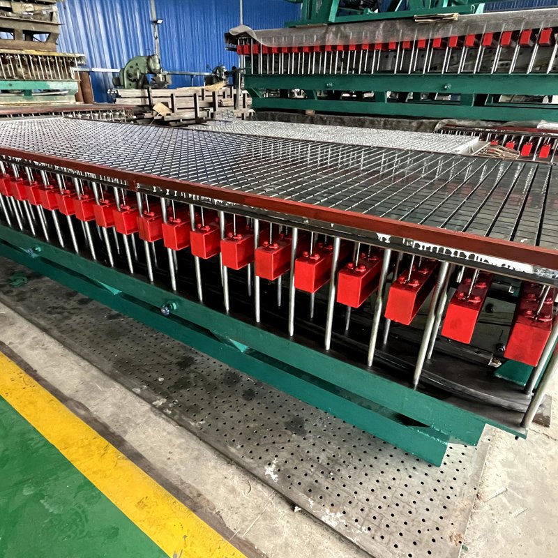frp-molded-grating-machine