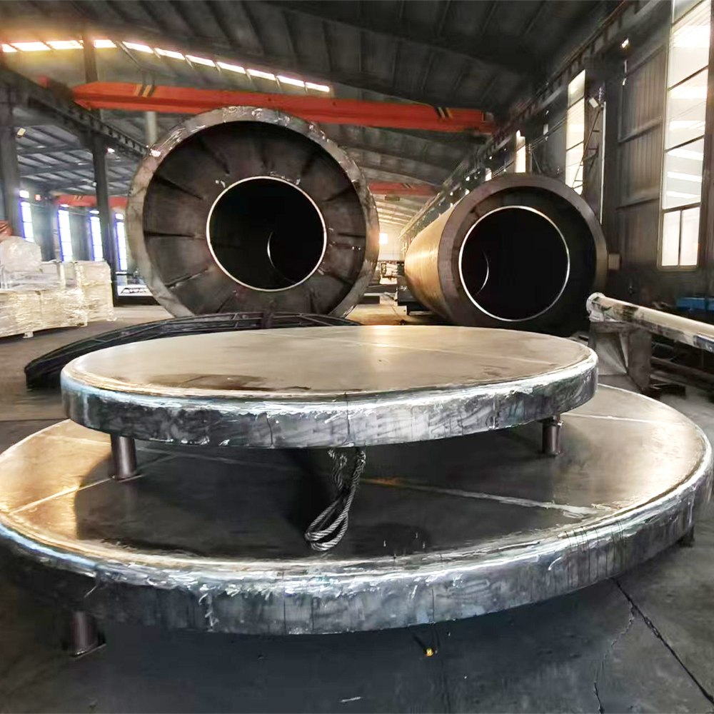 Continuous or Discontinuous for FRP Pipe Production插图1 Computer Control Filament Winding Machine